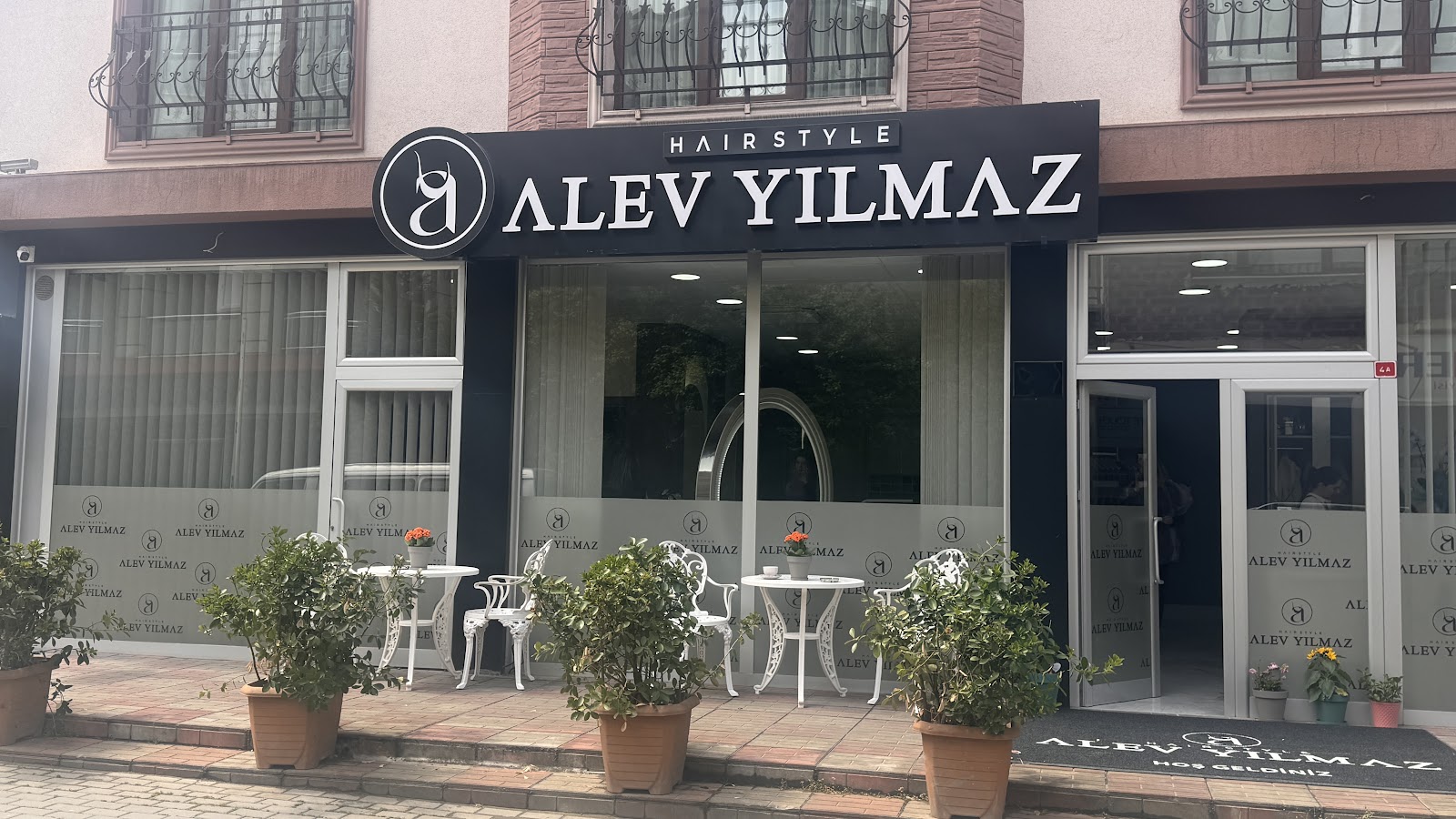 Alev Yılmaz Hair Style Bayan Kuaför