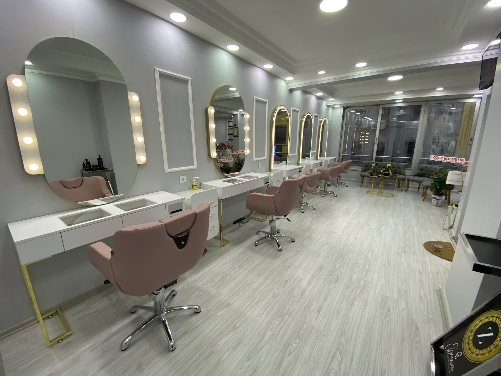 Ebru kuru kuaför ve güzellik salonu