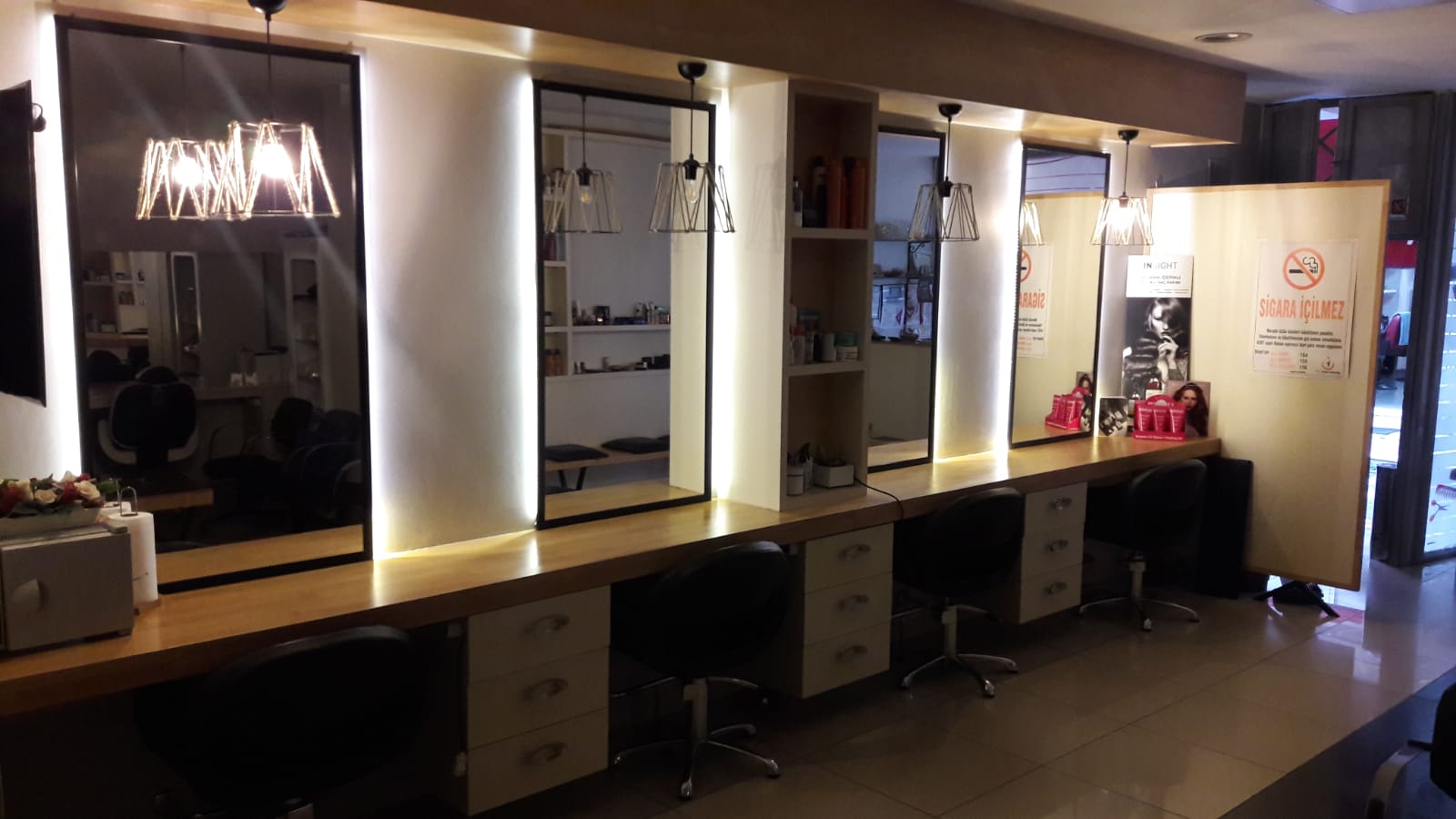 Gül Bayan Kuaför Güzellik Salonu - Gelin Saçı, Boya, Röfle, Makyaj