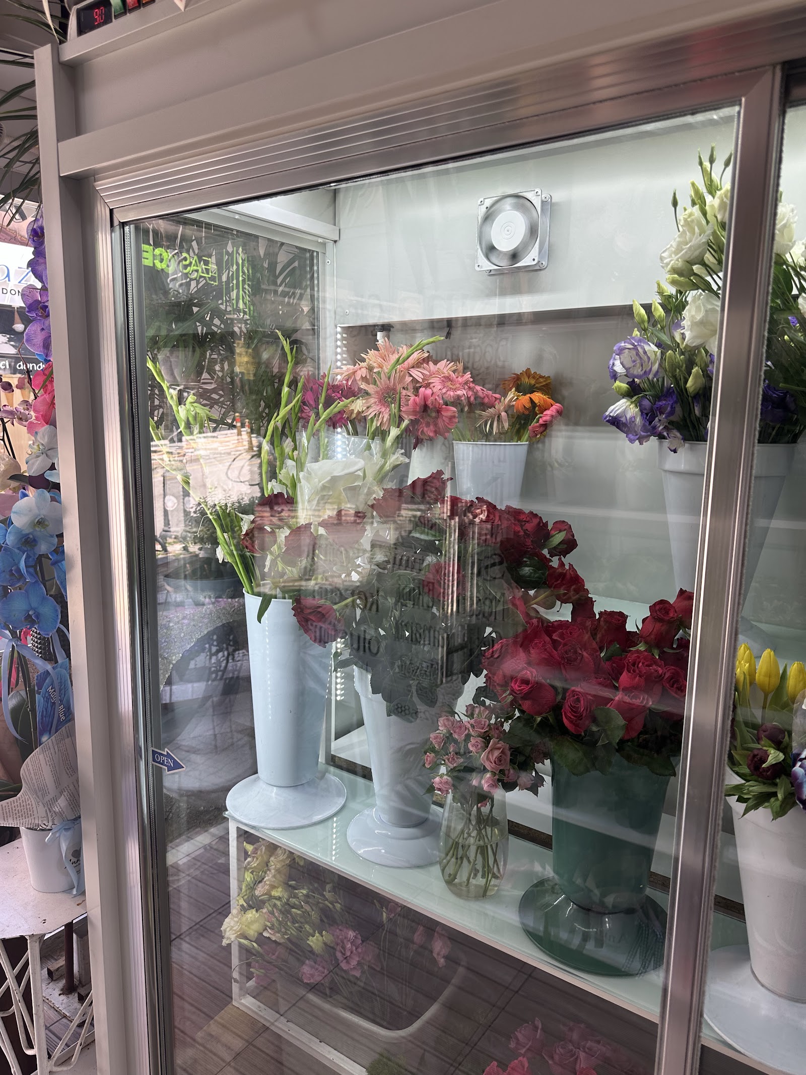 Masal evi organizasyon ve çiçek