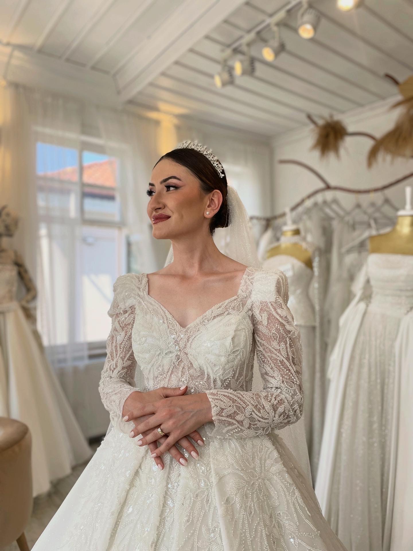 Özkan Kalafat Haute Couture Moda Tasarım kır düğünü mekanı — Merkez