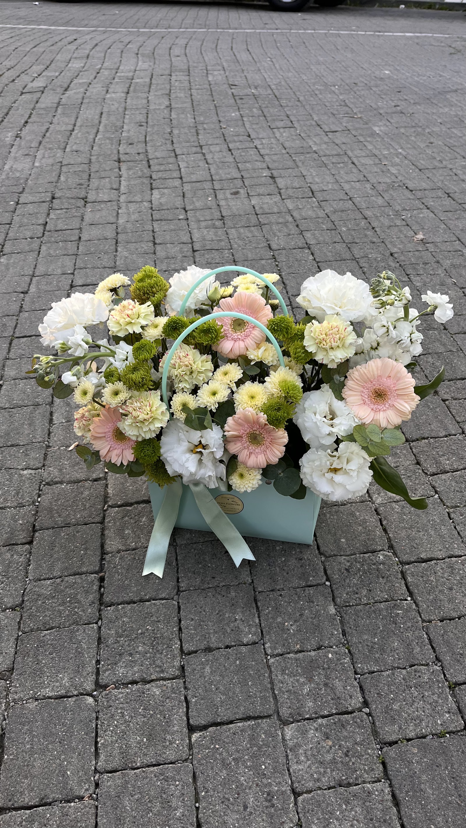 Pera Flowers | Bartın Çiçekçi