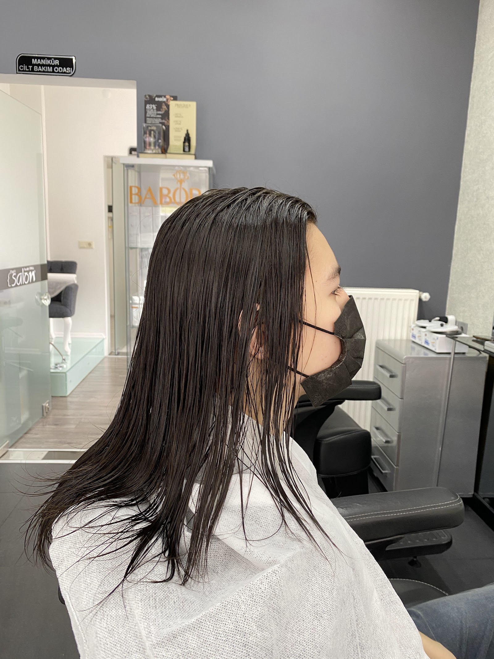 Salon Kuaför Bay Bayan Kişisel Bakım Merkezi